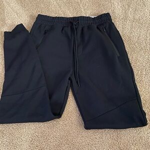 Rue21 Men’s size small black joggers NWT